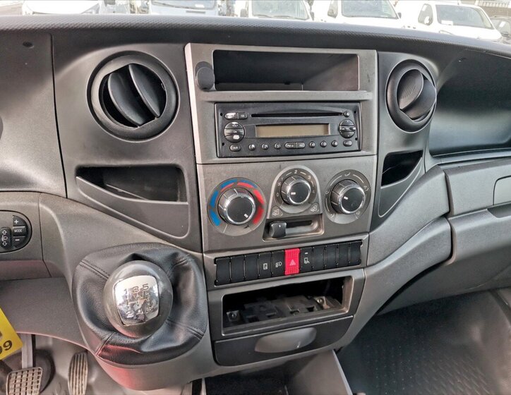 Iveco Daily Ostatní 2,3 l 93 kw