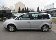 Volkswagen Touran Kombi 1,6 l 75 kw