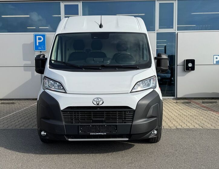 Toyota Proace Max 2