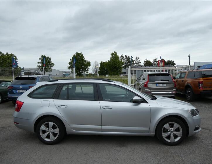 Škoda Octavia 11