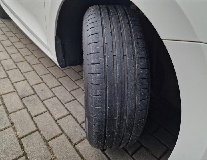 Škoda Octavia Kombi 1,5 l 110 kw