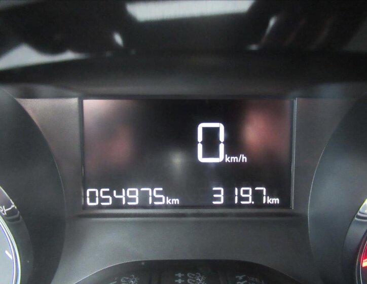 Peugeot 208 Hatchback 1,2 l 60 kw