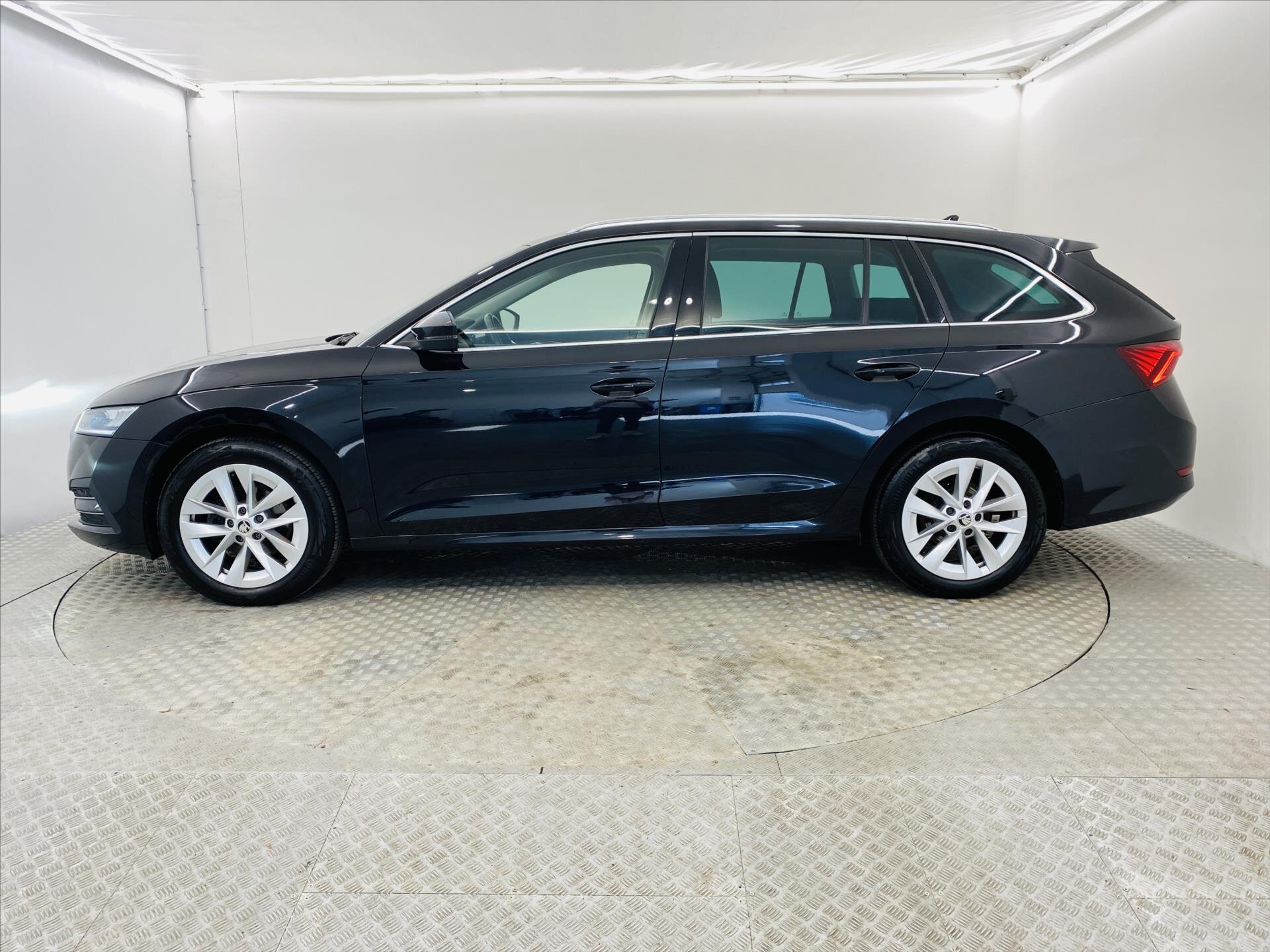 Škoda Octavia Kombi 2,0 l 110 kw