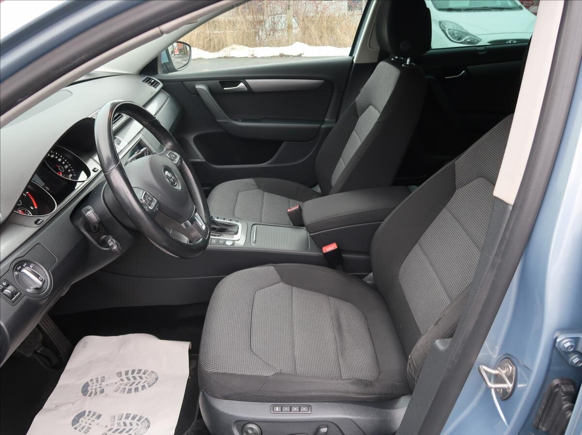 Volkswagen Passat Kombi 2,0 l 103 kw