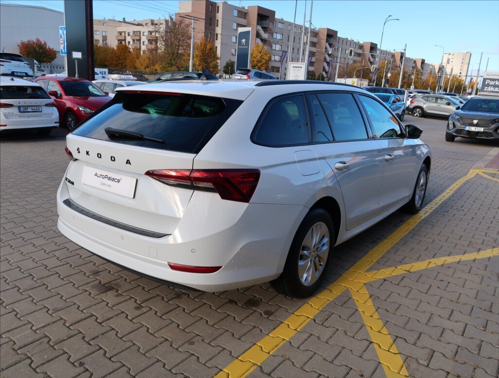 Škoda Octavia Kombi 2,0 l 85 kw