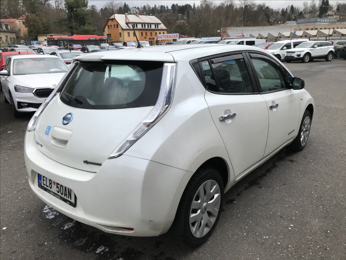 Nissan Leaf Hatchback 0,0 80 kw