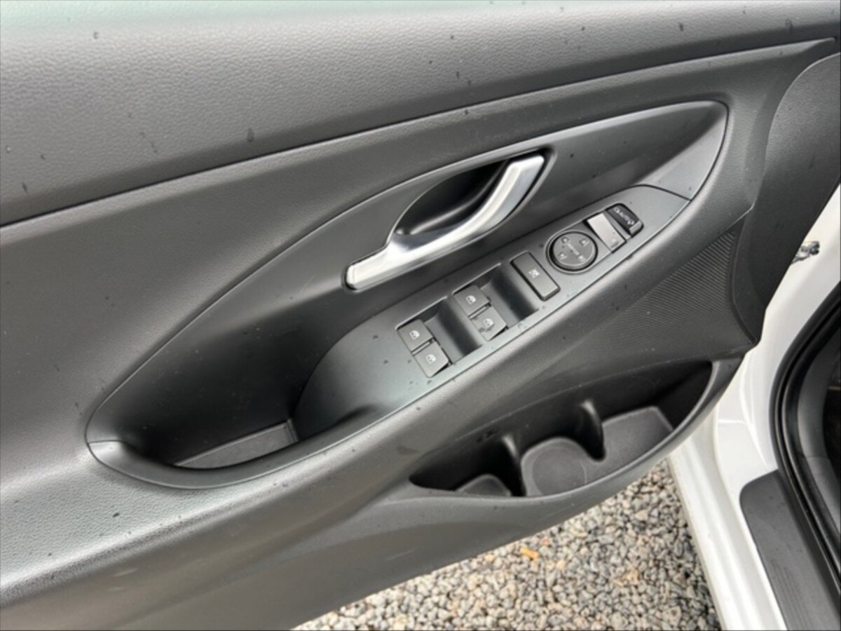 Hyundai i30 Kombi 998,0 88 kw