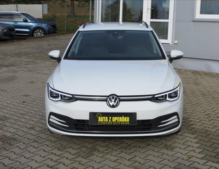 Volkswagen Golf Kombi 1,5 l 96 kw