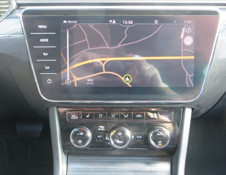 Škoda Superb Liftback 1,4 l 115 kw