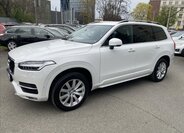 Volvo XC90 SUV / Terénní 2,0 l 173 kw