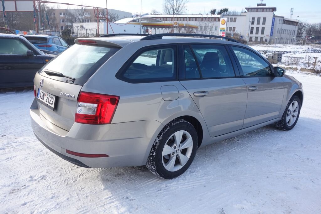Škoda Octavia Kombi 1,5 l 110 kw