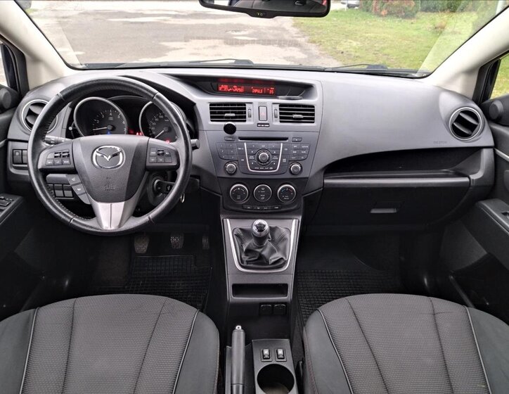 Mazda 5 12