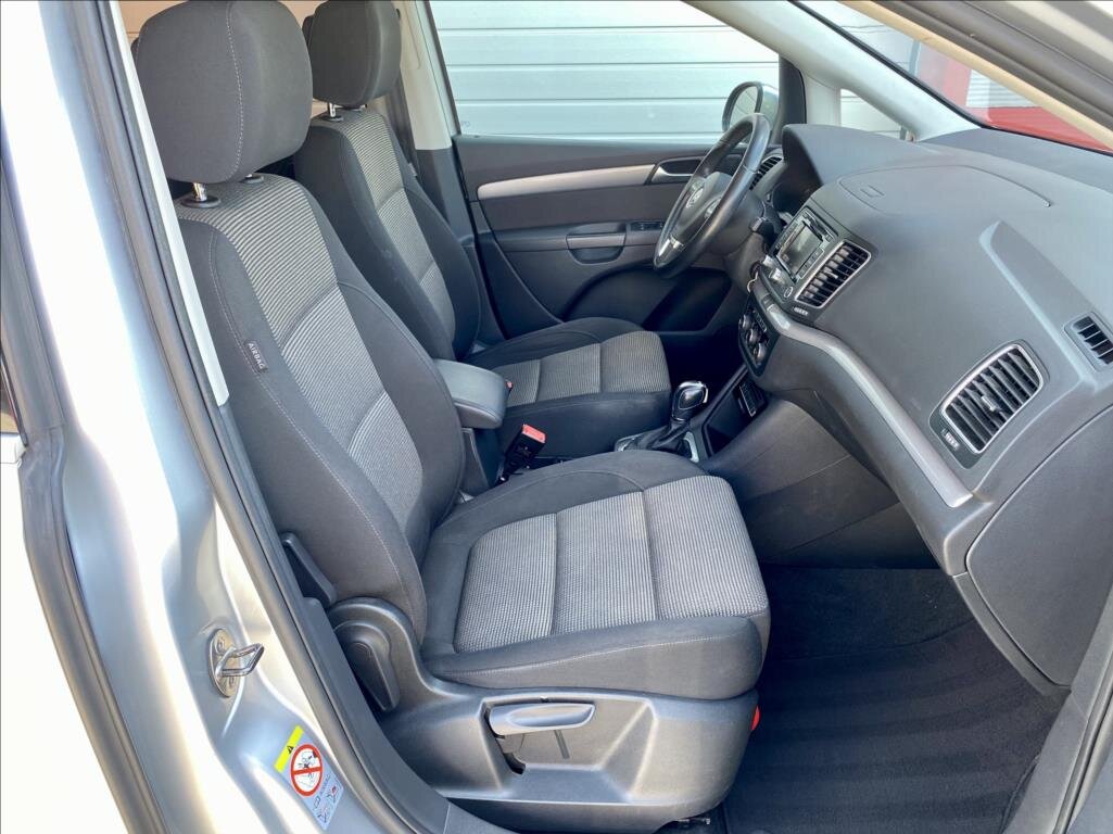 Volkswagen Sharan MPV 2,0 l 103 kw