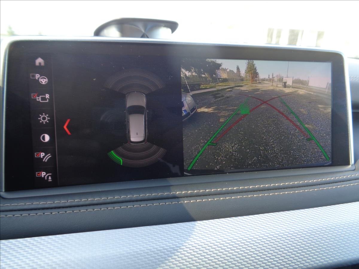 BMW X5 Kombi 2,0 l 180 kw