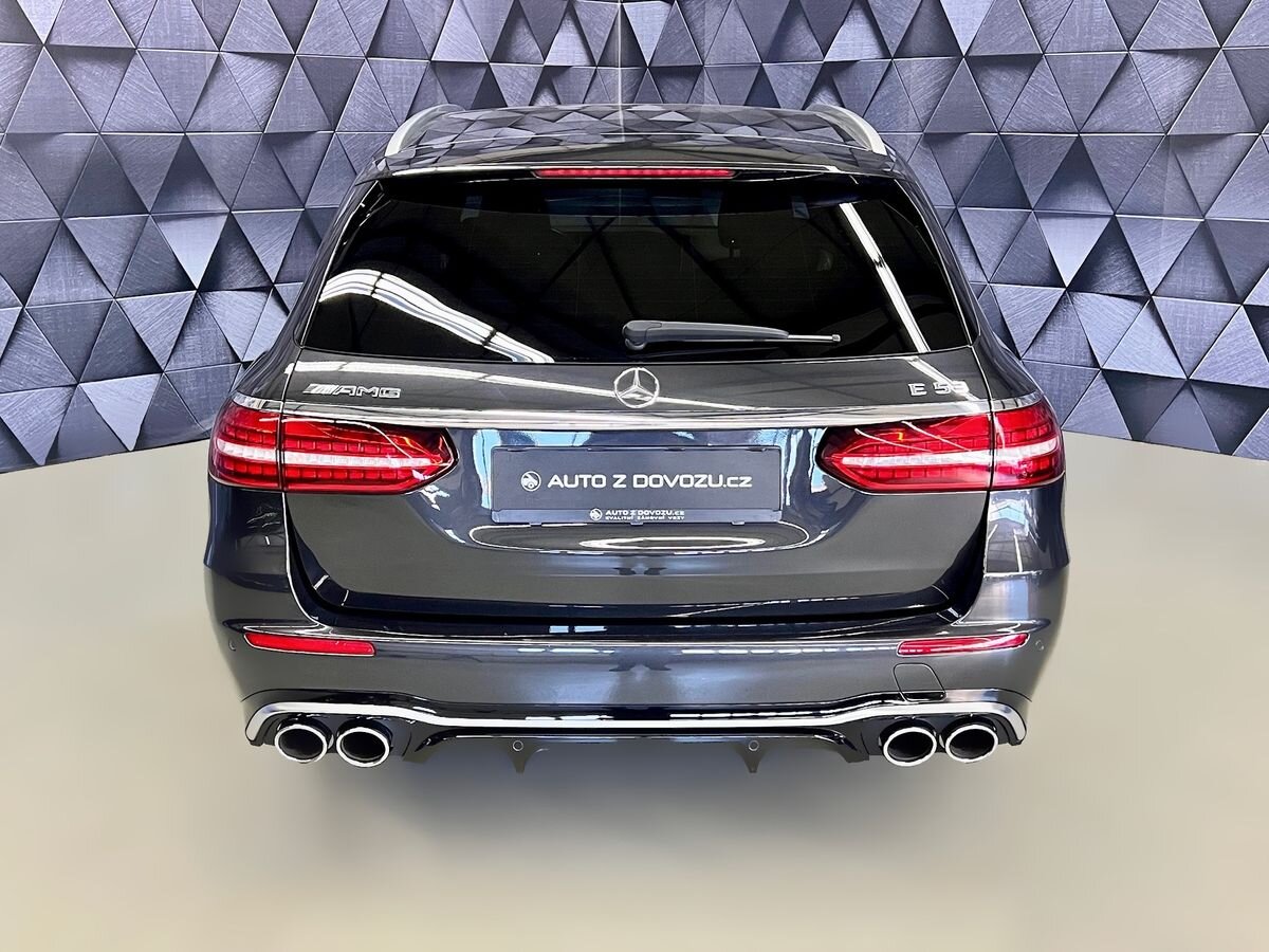 Mercedes-Benz Třídy E Kombi 3,0 l 320 kw