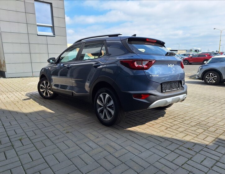 KIA Stonic 3