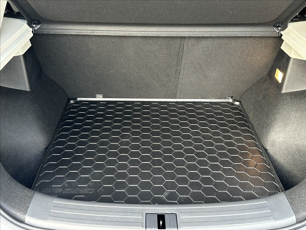 MG ZS SUV / Terénní 999,0 82 kw