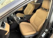 Toyota RAV4 SUV 2,5 l 131 kw