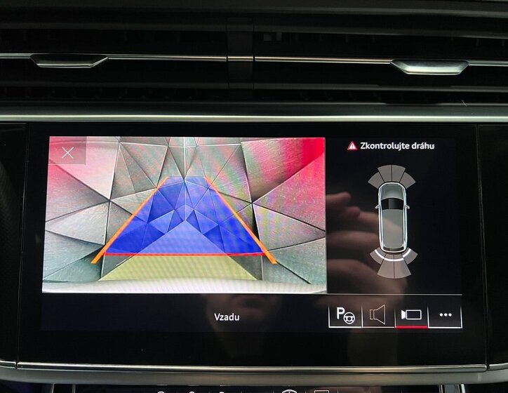 Audi Q7 SUV / Terénní 3,0 l 210 kw