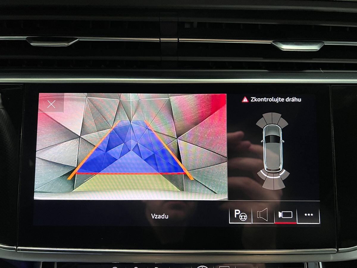 Audi Q7 SUV / Terénní 3,0 l 210 kw