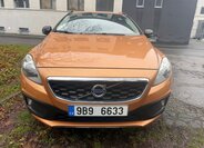 Volvo V40 8