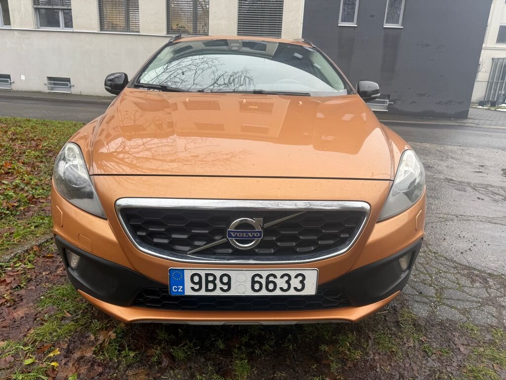 Volvo V40