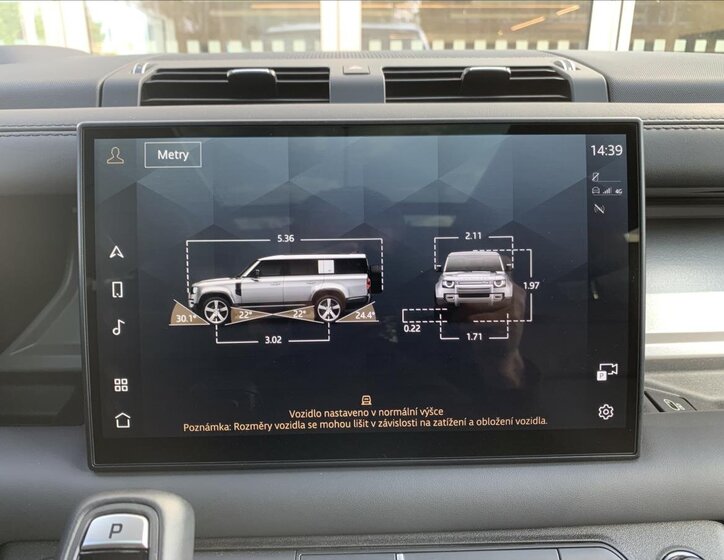 Land Rover Defender SUV 3,0 l 221 kw