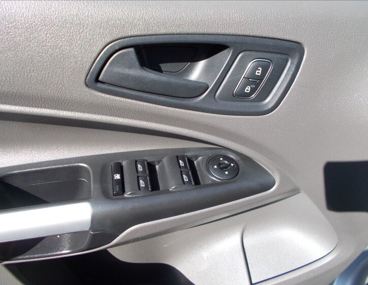 Ford Tourneo Connect MPV 1,5 l 88 kw