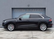 Audi Q8 8