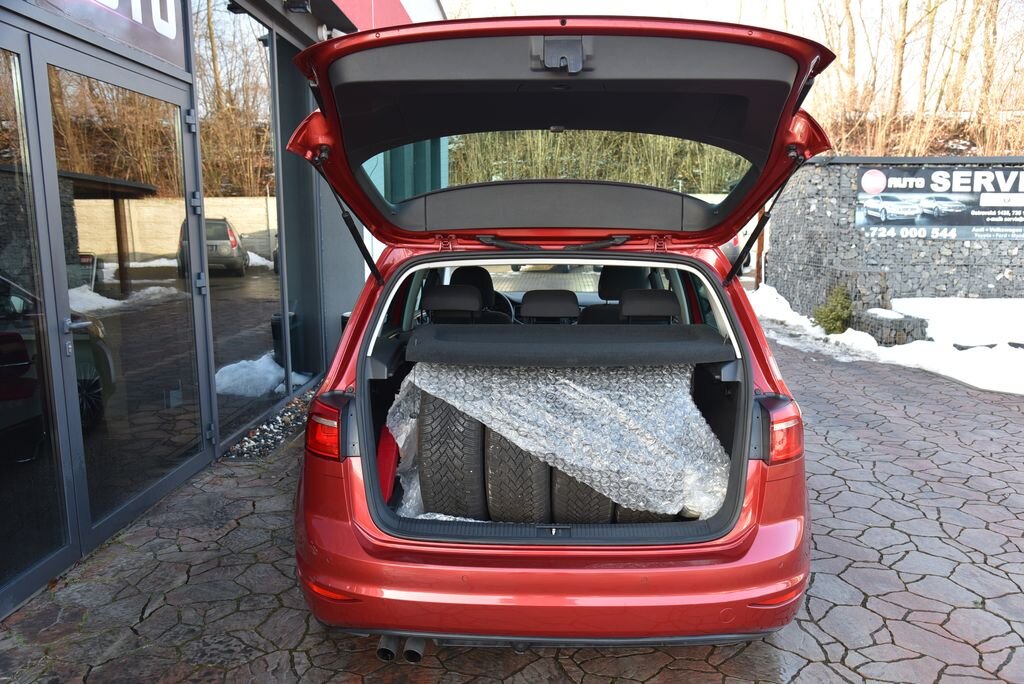 Volkswagen Golf Sportsvan MPV 1,4 l 92 kw