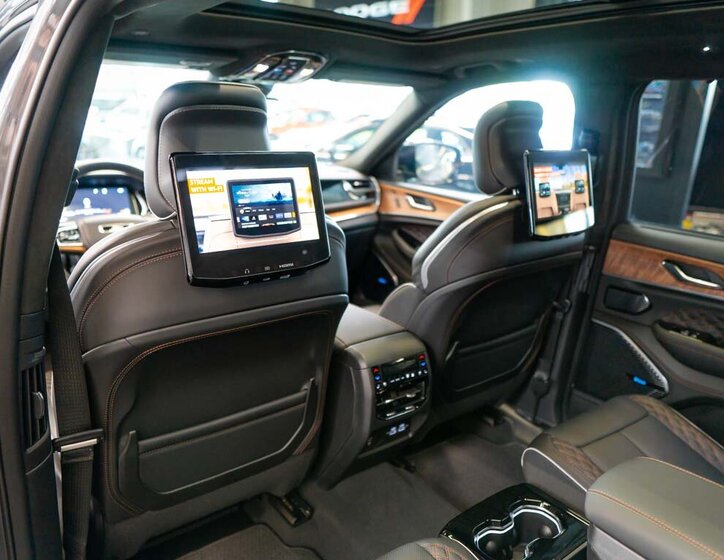 Jeep Grand Cherokee 46