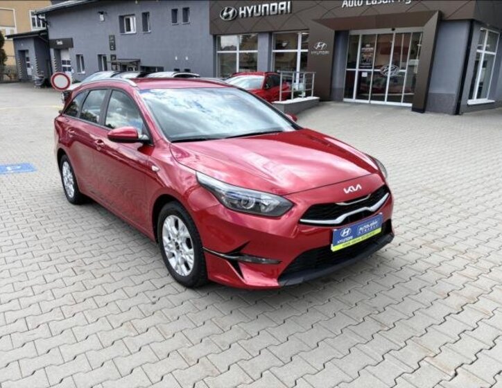 KIA Ceed Kombi 1,5 l 117 kw