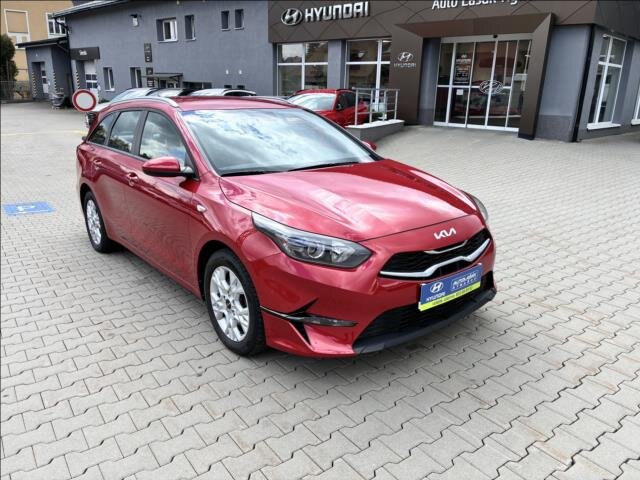 KIA Ceed Kombi 1,5 l 117 kw