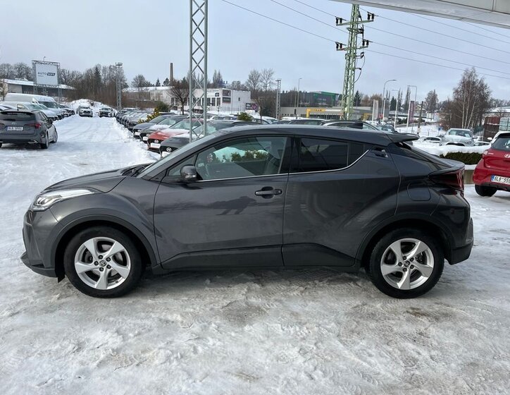 Toyota C-HR 3