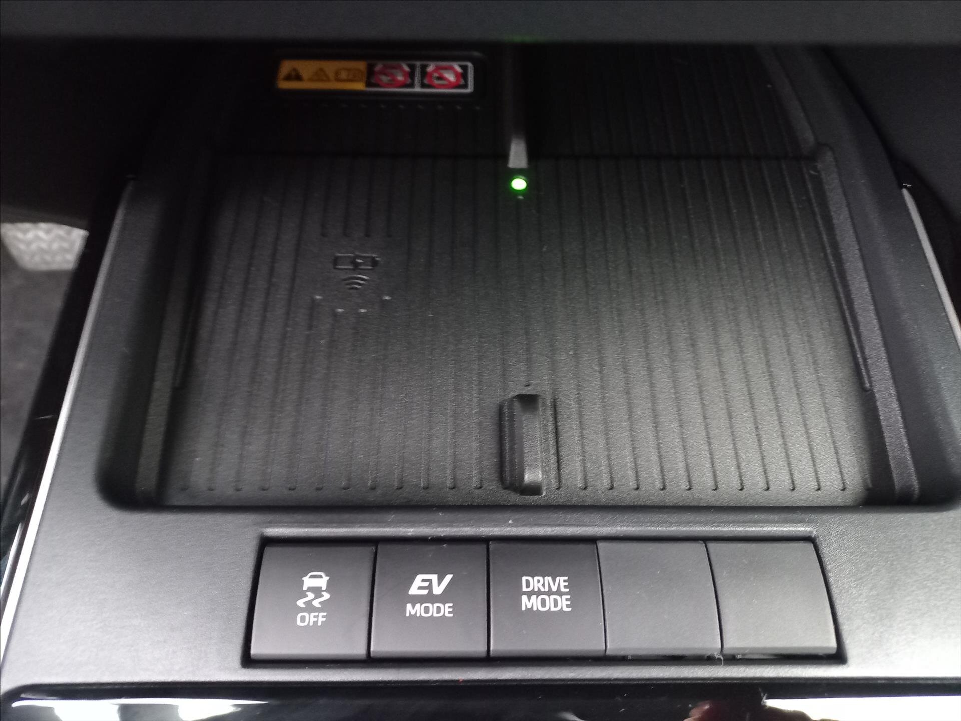 Toyota Corolla Cross CUV / Crossover 1,8 l 103 kw