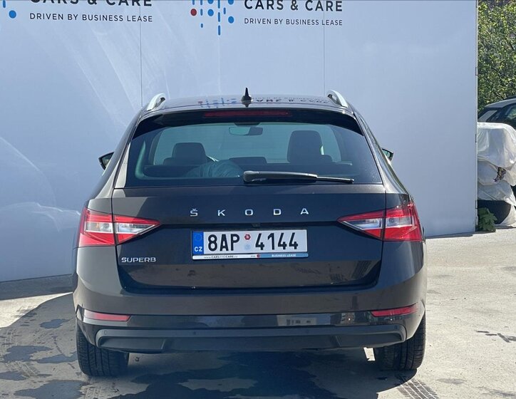 Škoda Superb Kombi 2,0 l 110 kw