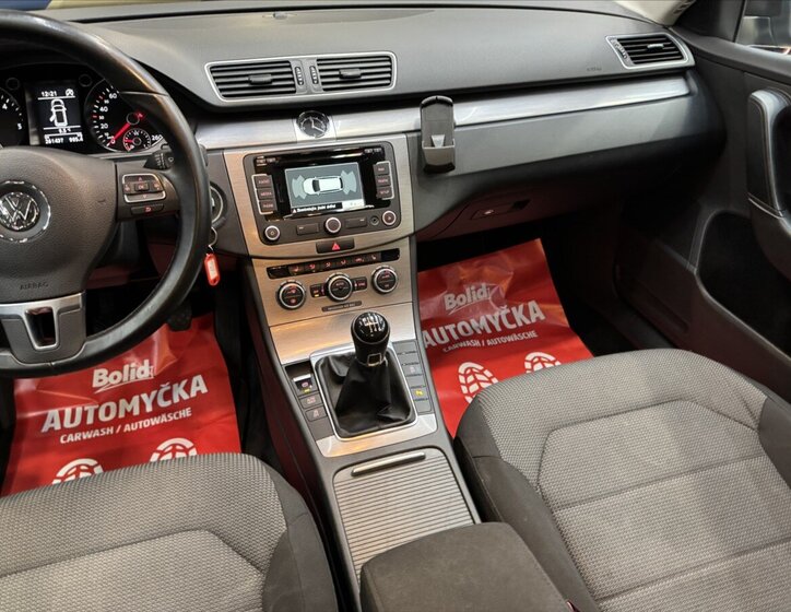 Volkswagen Passat Kombi 2,0 l 103 kw