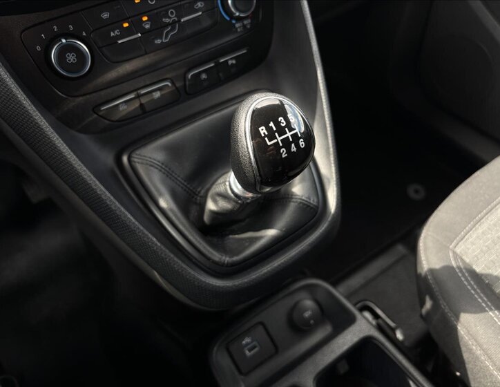 Ford Transit Connect Skříň 1,5 l 74 kw