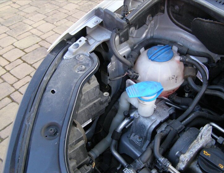 Volkswagen Touran MPV 1,2 l 77 kw