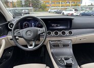 Mercedes-Benz Třídy E Kombi 2,0 l 143 kw