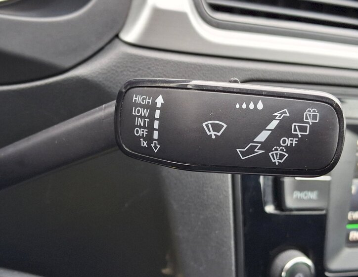 Škoda Rapid Sedan / Limuzína 1,2 l 66 kw