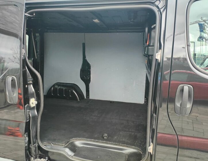 Renault Trafic Skříň 2,0 l 66 kw