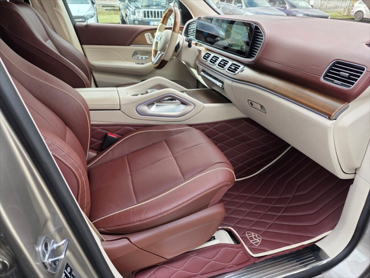 Mercedes-Benz GLS SUV / Terénní 4,0 l 410 kw