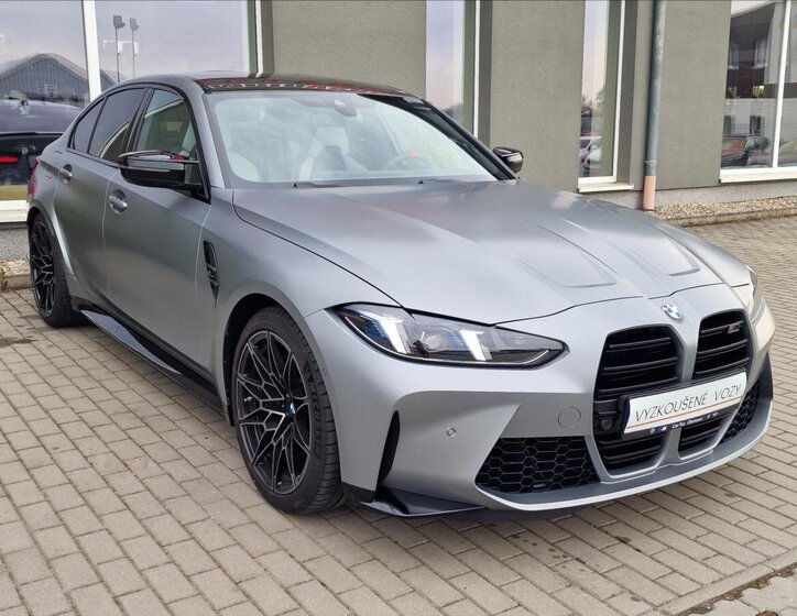 BMW M3 Sedan / Limuzína 3,0 l 390 kw