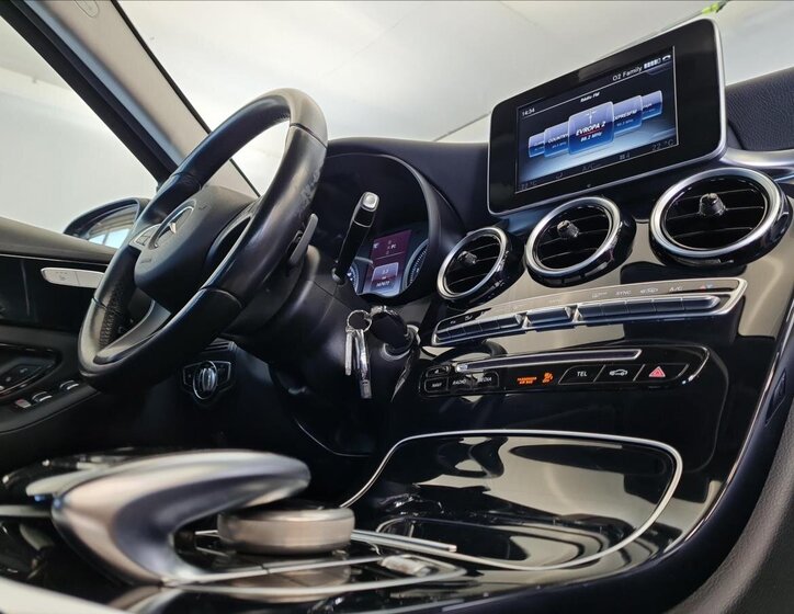 Mercedes-Benz Třídy C Kombi 2,1 l 125 kw