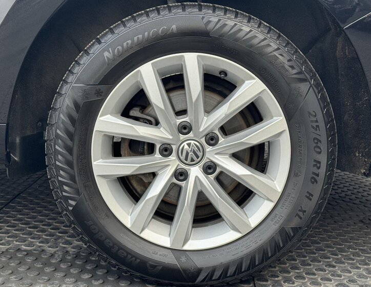 Volkswagen Sharan 37