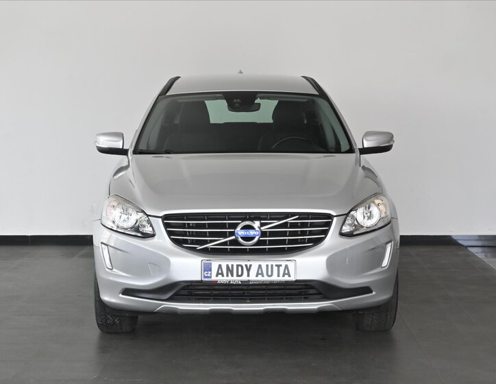 Volvo XC60 SUV / Terénní 2,4 l 133 kw