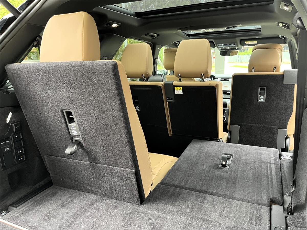 Land Rover Discovery SUV / Terénní 3,0 l 257 kw