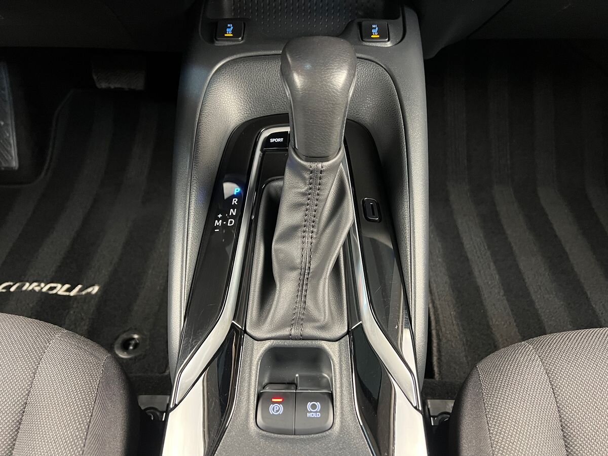 Toyota Corolla Sedan 1,5 l 92 kw