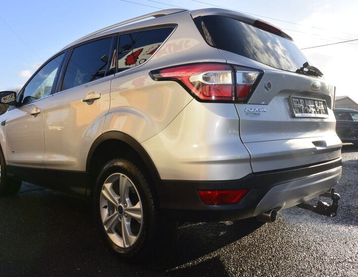 Ford Kuga SUV 2,0 l 110 kw